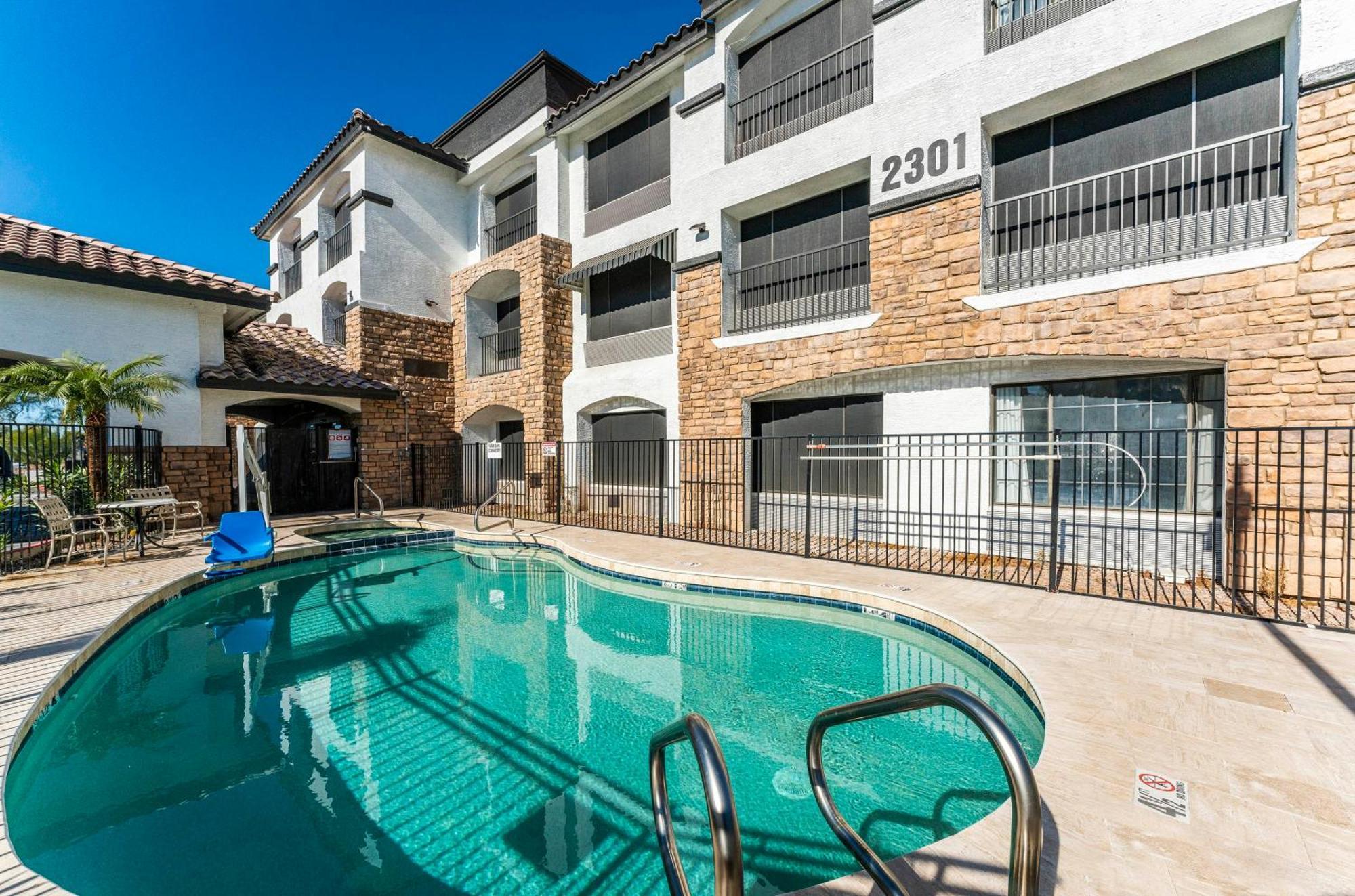 Tempe Corner Apartment Studio King Bed Exterior foto