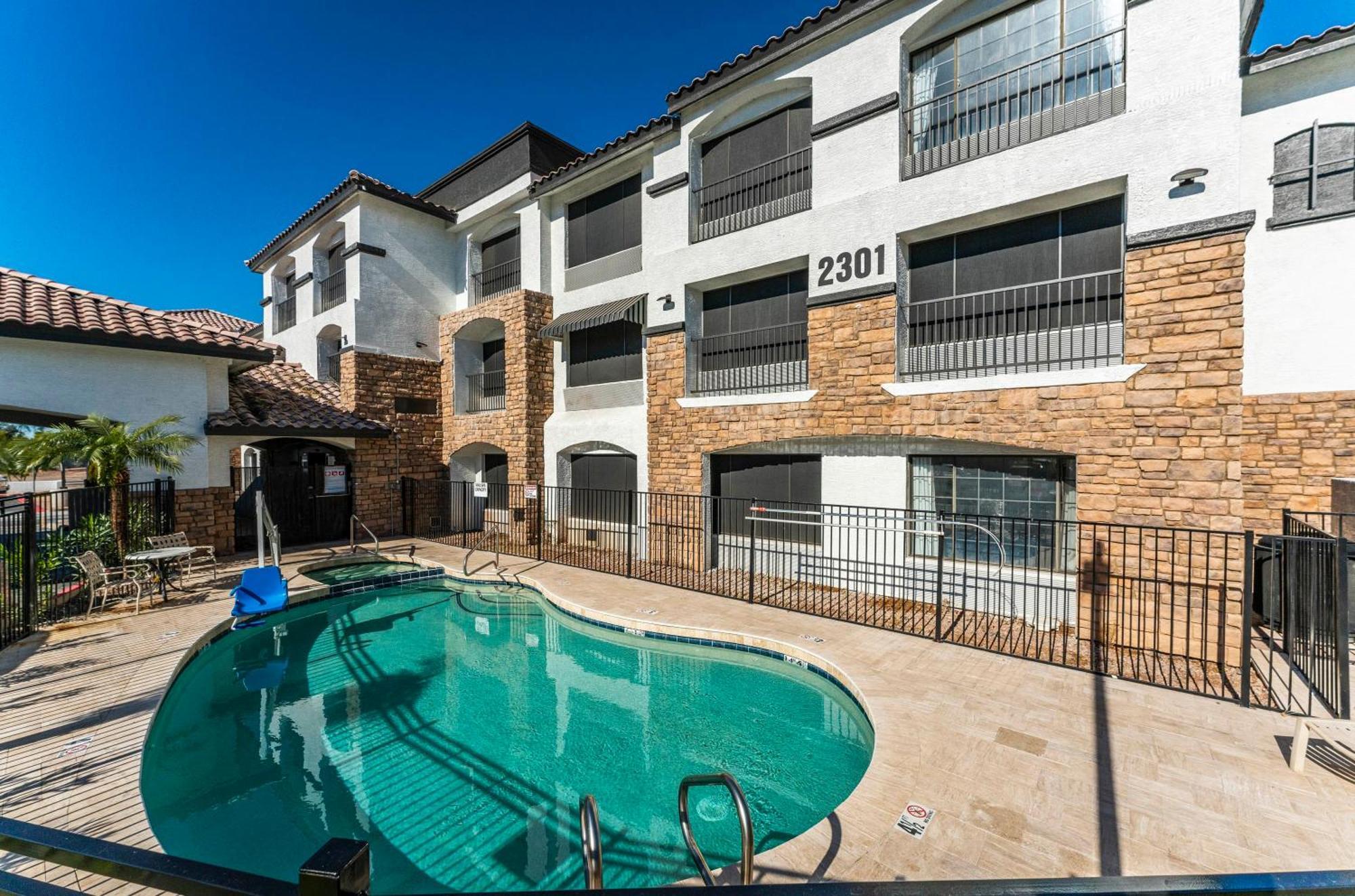 Tempe Corner Apartment Studio King Bed Exterior foto